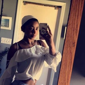 Meet your Posher, Natalia